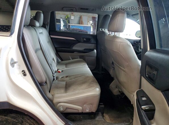 5TDBZRFH2KS996496 2019 TOYOTA HIGHLANDER White Rear interior view
