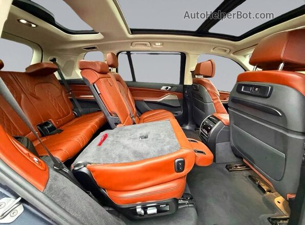 5UXCW2C52KLB43713 2019 BMW X7 Gray Widok wnętrza z przodu