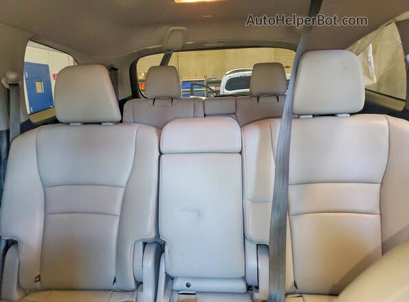 5FNYF6H63GB060282 2016 HONDA PILOT Black Вид задньої частини салону