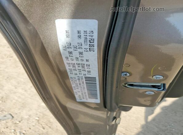 1C4PJLLB7KD479197 2019 JEEP CHEROKEE Tan 360 interior view