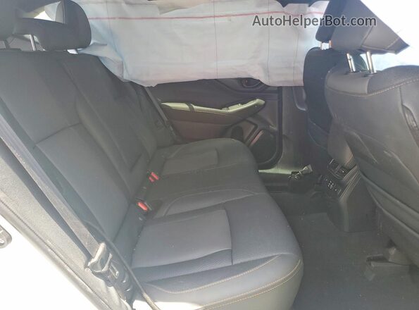 4S4BTGUD2P3120098 2023 SUBARU OUTBACK White უკანა სალონის ხედი