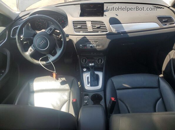 WA1JCCFS7HR010001 2017 AUDI Q3 Black ხელსაწყოთა პანელის ხედი