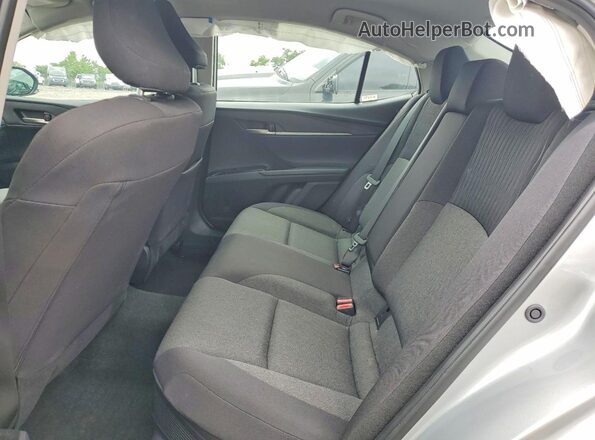 4T1DAACK0SU127758 2025 TOYOTA CAMRY Silver Սալոնի հետևի տեսք