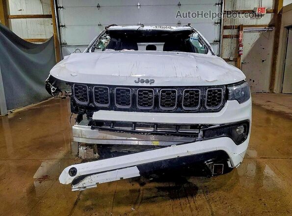 3C4NJDBN7ST617713 2025 JEEP COMPASS White Հետևի տեսք