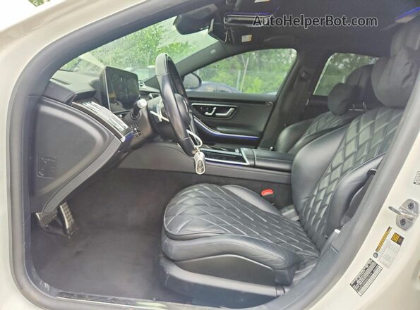 W1K6G7GB4NA070274 2022 MERCEDES-BENZ S-CLASS Белый Вид панели приборов