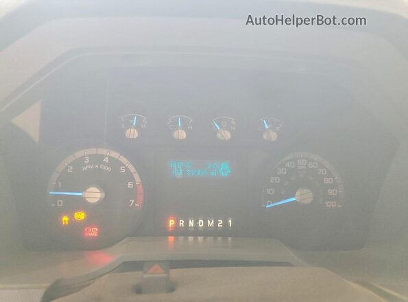 1FT7X2B66GEB97776 2016 FORD F250 White Вид задніх сидінь