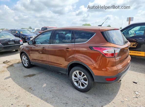 1FMCU0GD8HUA76883 2017 FORD ESCAPE Brown Tył prawy
