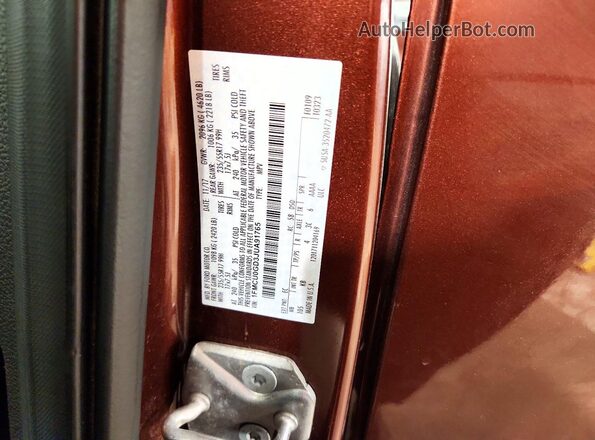 1FMCU0GD3JUA91765 2018 FORD ESCAPE Бордовый Панорамный вид салона 360°