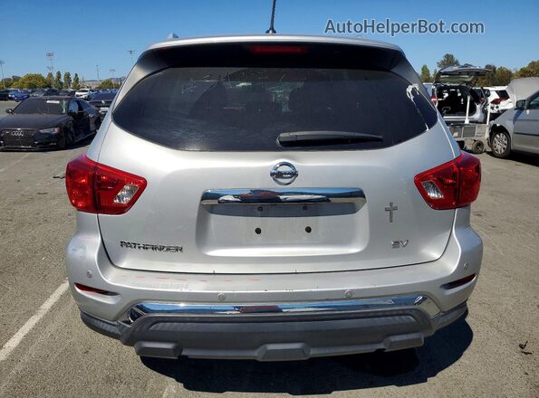 5N1DR2MN1HC608544 2017 NISSAN PATHFINDER Silver Вид салону спереду