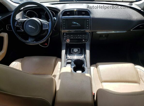 SADCK2BV7HA895072 2017 JAGUAR F-PACE Blue Widok zestawu wskaźników