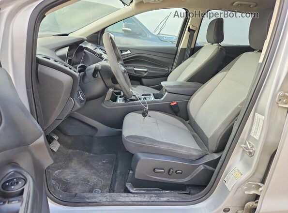 1FMCU0GD2JUB29289 2018 FORD ESCAPE Silver Dashboard view