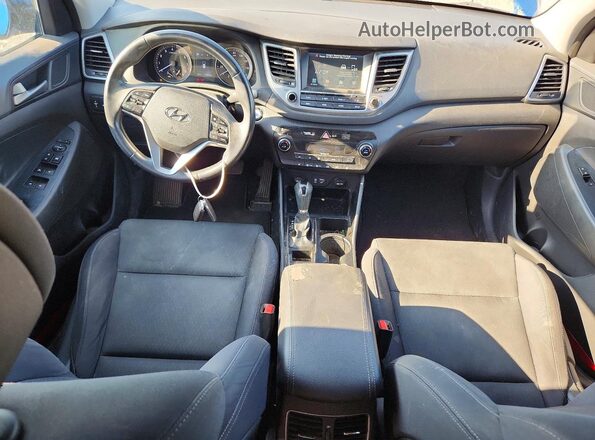 KM8J33A27JU805383 2018 HYUNDAI TUCSON Blue Widok zestawu wskaźników