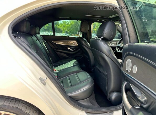 WDDZF6EB6JA302817 2018 MERCEDES-BENZ E White Widok tylnych siedzeń