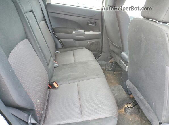 JA4AP3AU1KU011694 2019 MITSUBISHI OUTLANDER Silver Engine compartment view