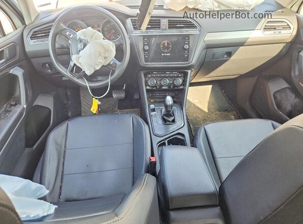 3VV3B7AX6LM040744 2020 VOLKSWAGEN TIGUAN White Вид щитка приладів