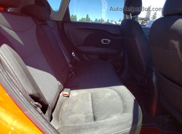KNDJP3A51J7528196 2018 KIA SOUL Красный Вид подкапотного пространства