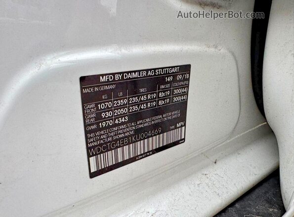WDCTG4EB1KU004669 2019 MERCEDES-BENZ GLA White Vista de los asientos traseros