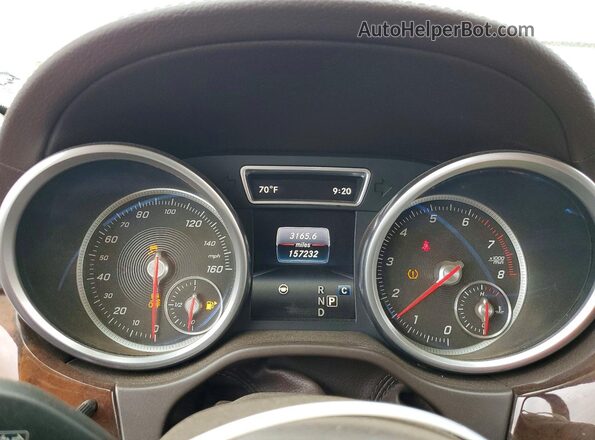 4JGDF7DE0HA838271 2017 MERCEDES-BENZ GLS-CLASS Brown Հետևի նստատեղերի տեսք