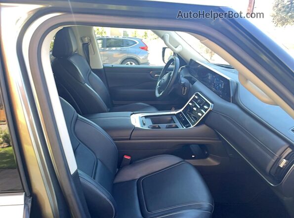 JN8AY3AD4T9320166 2026 NISSAN ARMADA Серый Вид сзади
