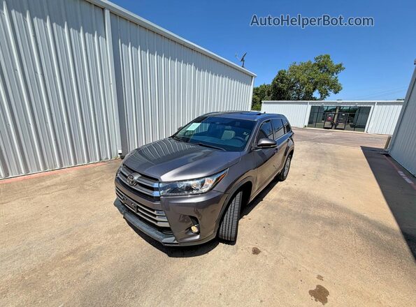 5TDYZRFH0HS188103 2017 TOYOTA HIGHLANDER Gray უკანა მარჯვენა