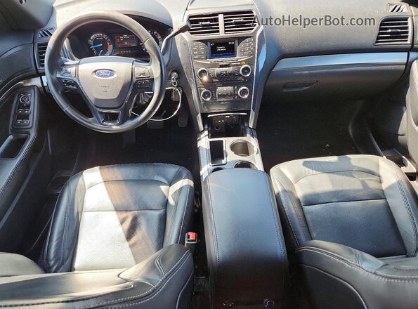 1FM5K8AR6JGA32578 2018 FORD EXPLORER Black Widok zestawu wskaźników
