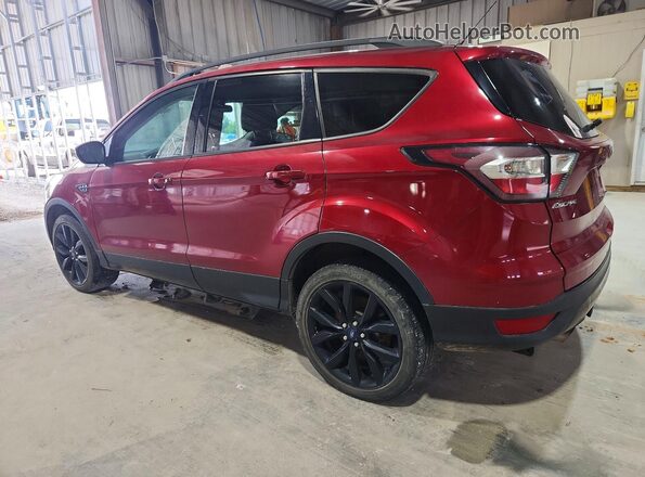 1FMCU9G98HUC01333 2017 FORD ESCAPE Бордовый Задняя правая четверть