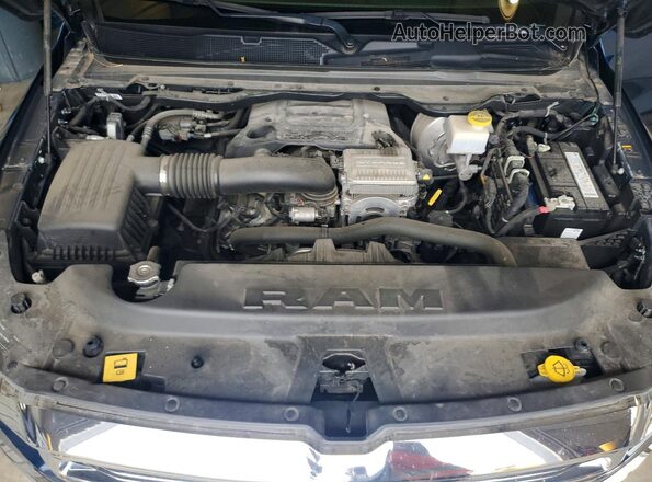 1C6RREJT8RN220870 2024 RAM 1500 Blue Widok komory silnika