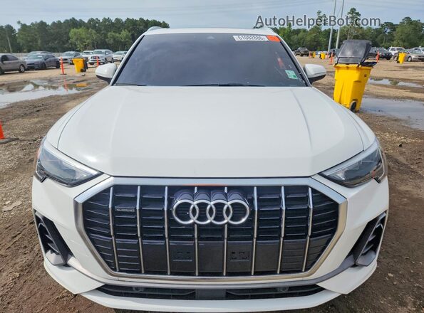 WA1DECF37M1016034 2021 AUDI Q3 White Rear view