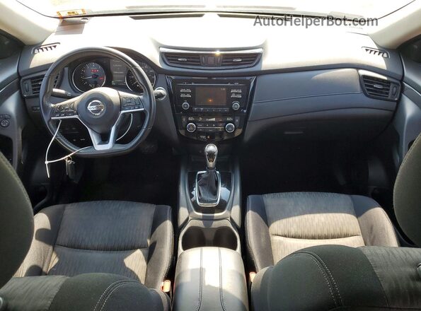 JN8AT2MV6HW277018 2017 NISSAN ROGUE Красный Вид щитка приборов