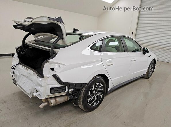 KMHL24JJ2TA142883 2026 HYUNDAI SONATA White Przód prawy