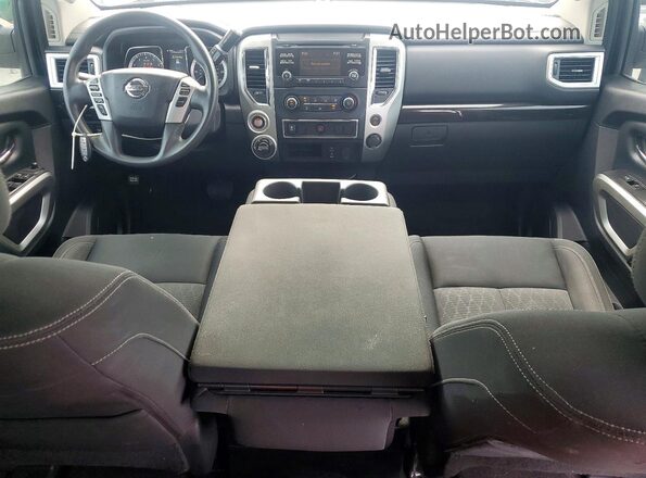 1N6AA1EJ3HN540611 2017 NISSAN TITAN Silver ხელსაწყოთა პანელის ხედი