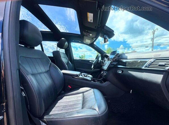 4JGDF6EE7JB176648 2018 MERCEDES-BENZ GLS Black Widok z przodu