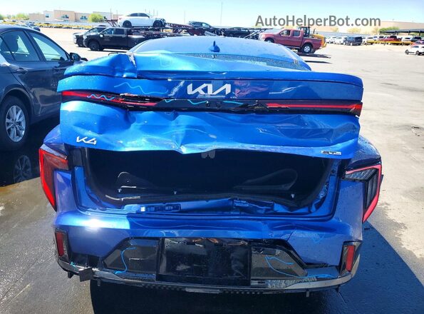 3KPFW4DE6TE282050 2026 KIA K4 Blue Front interior view