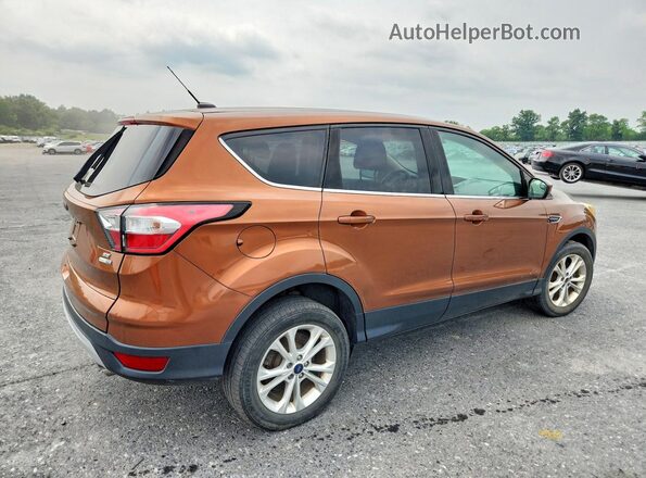 1FMCU9GD2HUD91831 2017 FORD ESCAPE Коричневый Передняя правая четверть