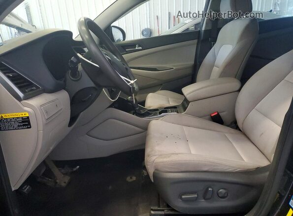 KM8J3CA47JU651629 2018 HYUNDAI TUCSON Black Widok deski rozdzielczej