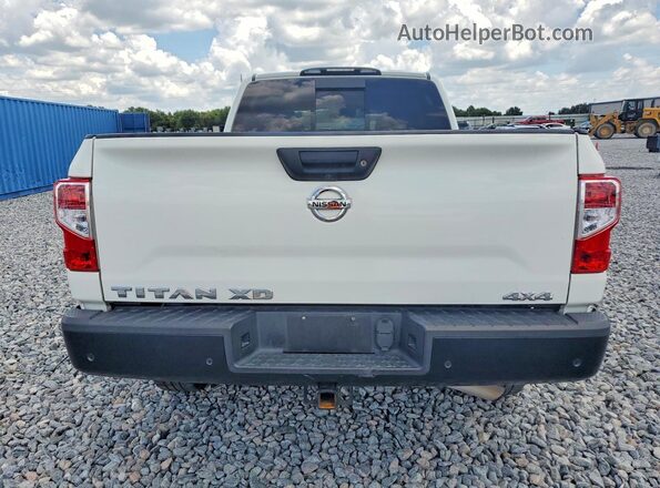 1N6AA1FA0MN518719 2021 NISSAN TITAN White Front interior view