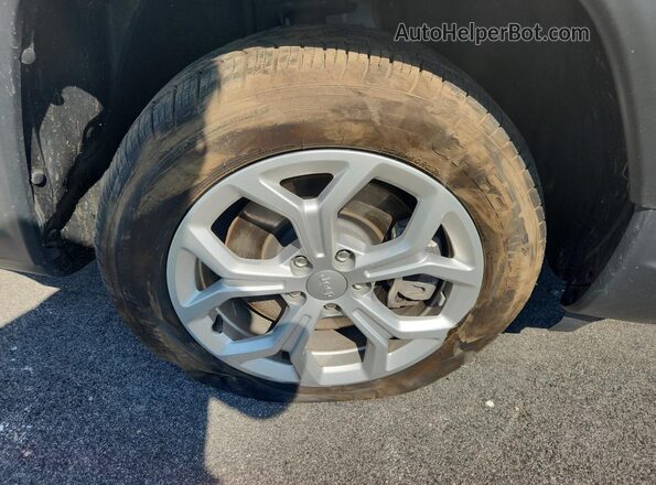 3C4NJDBN9RT138607 2024 JEEP COMPASS White 