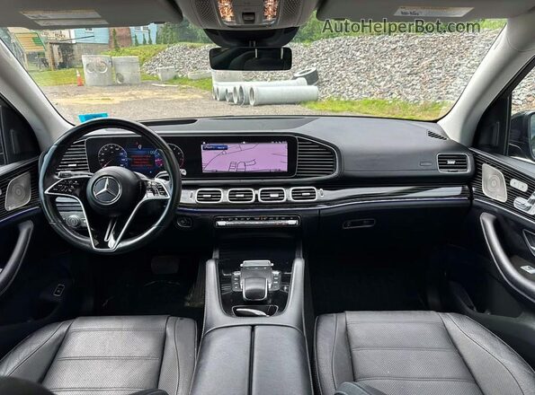 4JGFB4FB9RB034519 2024 MERCEDES-BENZ GLE Black Front interior view