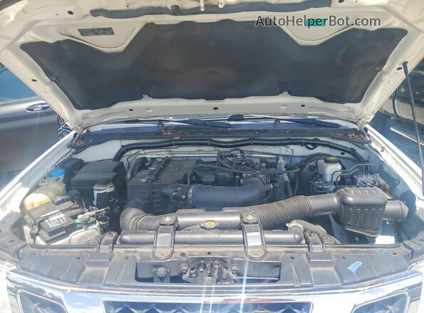 1N6BD0CT3KN704263 2019 NISSAN FRONTIER White Widok komory silnika