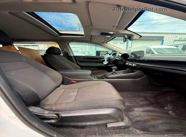 2HKRS4H56PH108919 2023 HONDA CR-V White Widok z tyłu