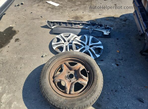 JTMZFREV6GJ094856 2016 TOYOTA RAV4 White Սալոնի 360 աստիճան տեսք