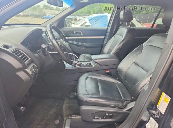1FM5K8D87HGA52738 2017 FORD EXPLORER Black Вид панелі приладів