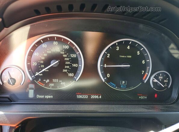5UXKT0C51G0S79586 2016 BMW X5 White Widok tylnych siedzeń