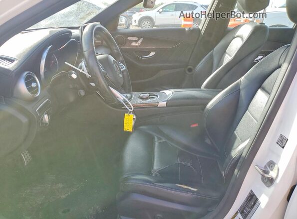55SWF4JB5HU194150 2017 MERCEDES-BENZ C White Dashboard view
