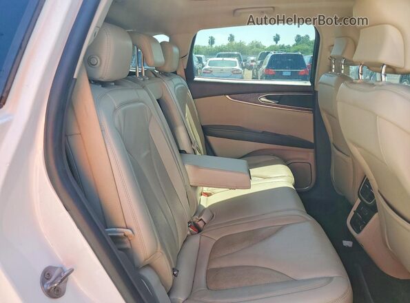 2LMPJ6K90KBL23783 2019 LINCOLN NAUTILUS White ძრავის განყოფილების ხედი