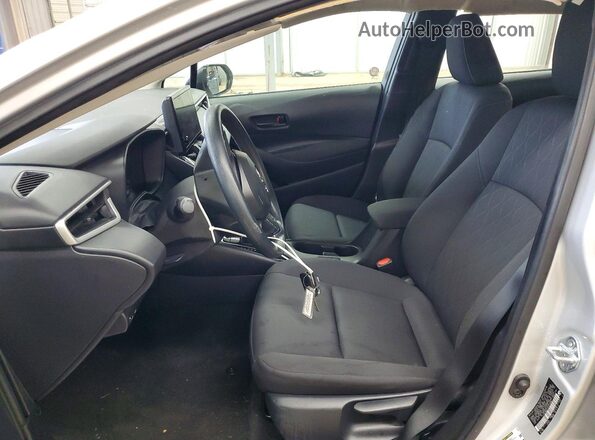 5YFB4MDEXSP277600 2025 TOYOTA COROLLA Silver Widok deski rozdzielczej