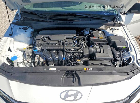 KMHLM4DG1TU125257 2026 HYUNDAI ELANTRA White Вид підкапотного простору
