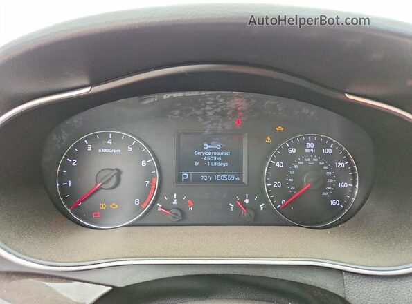 KNALN4D75G5221486 2016 KIA CADENZA Charcoal Vista de los asientos traseros
