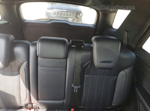 4JGDA5JB3HA845311 2017 MERCEDES-BENZ GLE Gray Rear interior view