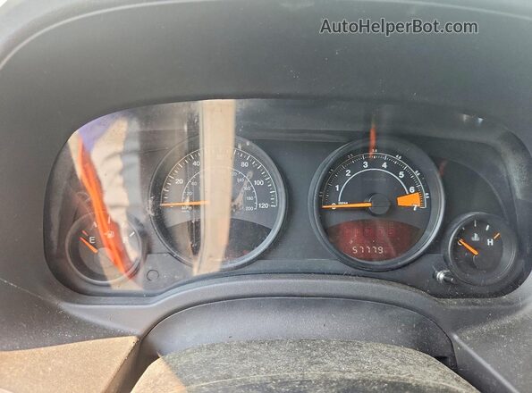 1C4NJPBAXHD161722 2017 JEEP PATRIOT Серый Вид задних сидений